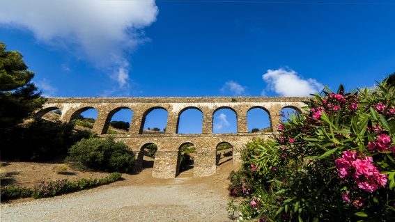 Acueducto y Termas romanas