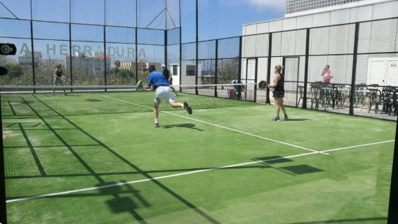 Pabellón Municipal de Deportes La Herradura