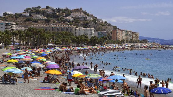 Almuñécar y La Herradura celebran cifras récords del sector en turismo durante 2024