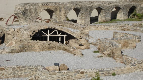 Acueducto y Termas romanas