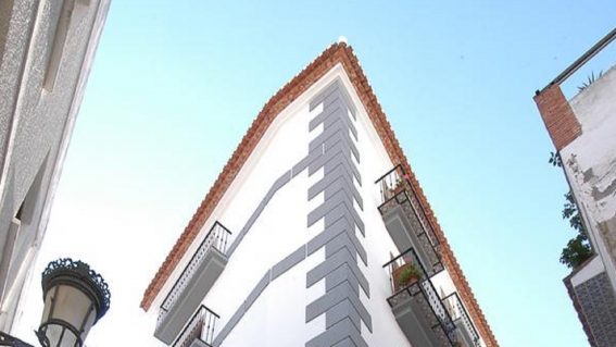 Apartamentos El Tranco del Mar 2 Llaves